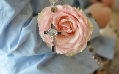 Rozen, kransen en bidden – 3 tips!